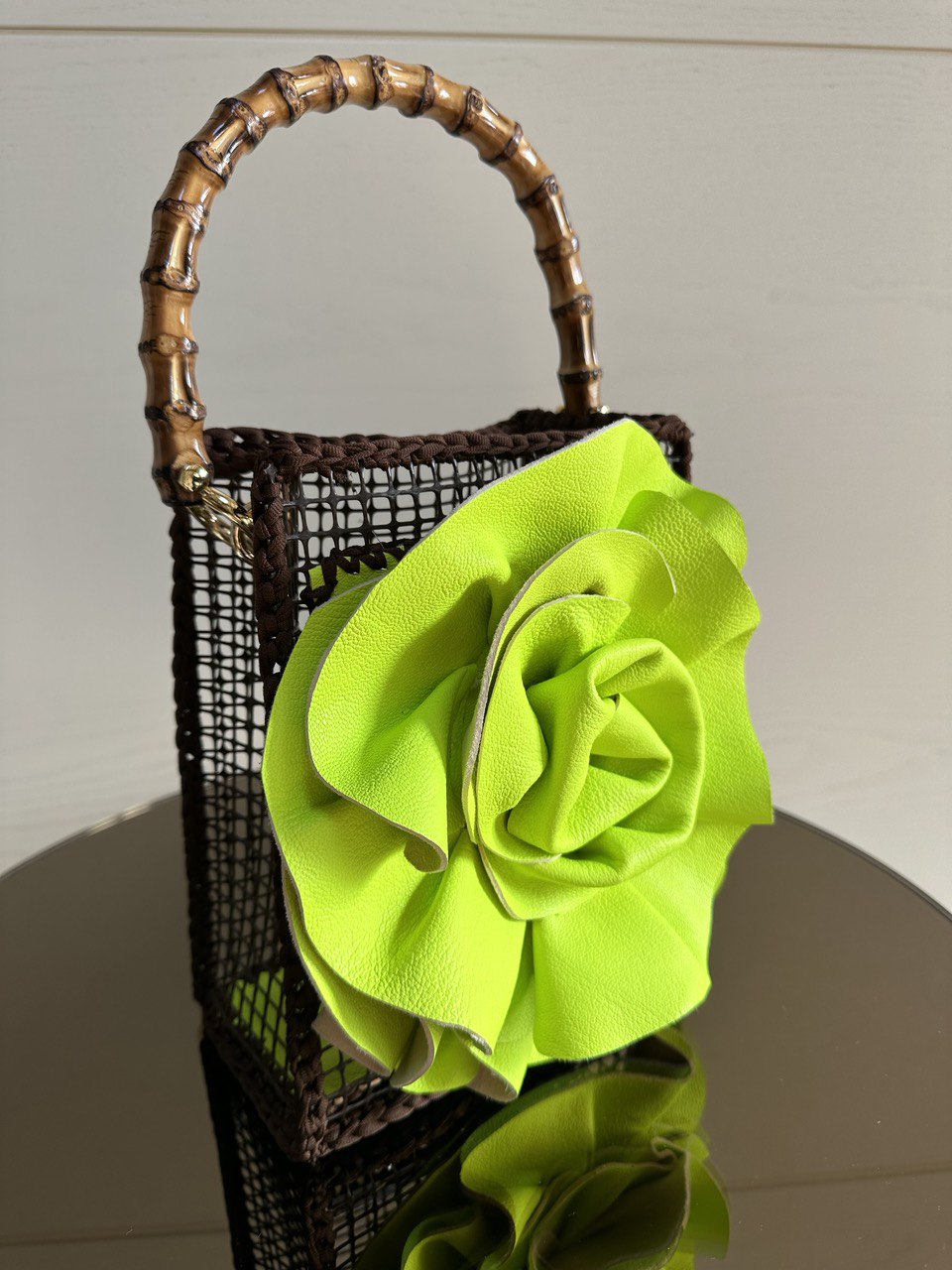 Nana Rose - Yellow Glitch